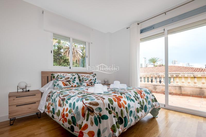 Foto d807a20e-cde2-4cef-a2f4-7a34a1397bb6. Alquiler chalet un chalet de 4 dormitorios en rincón de loix en Benidorm