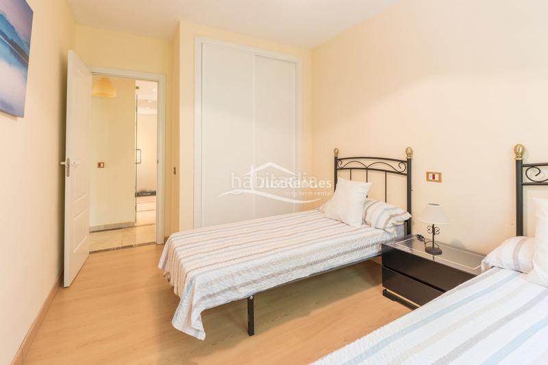 Foto 7a9fef18-6cc5-47a6-8010-c7162a75ba97. Location chalet avec chauffage parking piscine dans Benidorm