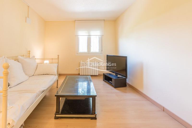 Foto c39b3dcc-7add-4f4c-bc0e-f844ab27d461. Location chalet avec chauffage parking piscine dans Benidorm