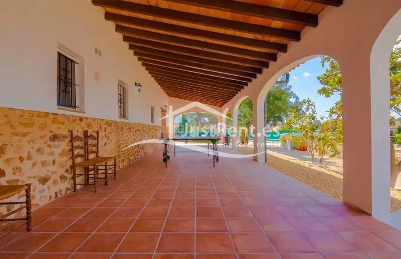 Foto 8933b92b-15ac-40af-a4b7-f4106f1f6668. Location chalet avec piscine dans Cometa Calp