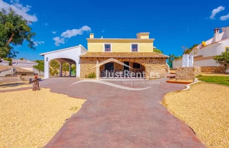 Foto 3ff702fe-fc7a-4c18-9807-43f11a80c89b. Miete chalet mit pool in Cometa Calp