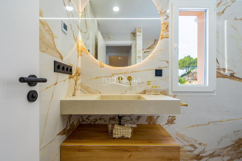 Foto f526e23a-1b4a-473c-a560-1e9c1df99271. Affitto casa a schiera con parcheggio piscina in Cometa Calp