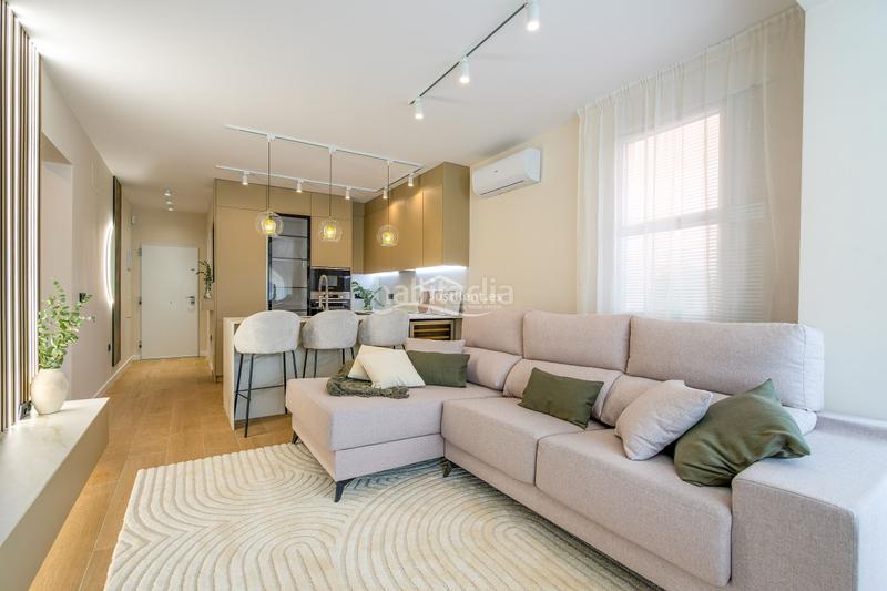 Foto 2d7c1a10-66cb-4388-a58a-52dd5451bd4b. Alquiler casa adosada casa en alquiler a largo plazo en alp en Calp