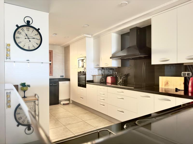 Foto 262cd424-0a17-4536-9971-f7adf9b60035. Alquiler piso elegante apartamento en alquiler en puerto campomanes en Altea