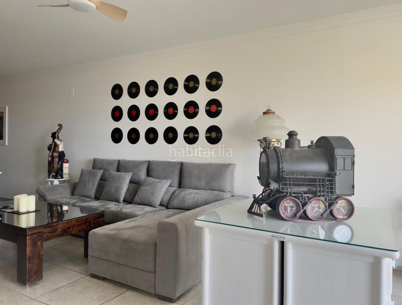 Foto 7e243d3e-95a4-4dc4-abca-0367e4fa834d. Alquiler piso elegante apartamento en alquiler en puerto campomanes en Altea