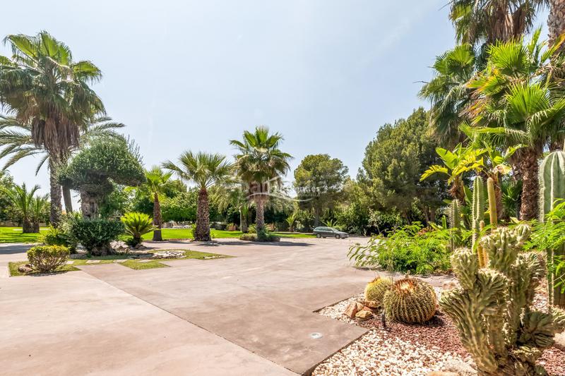 Foto 3e7a5300-38b3-4176-bf06-d5e5c2ab807e. Location chalet avec chauffage piscine dans Sierra Helada Benidorm