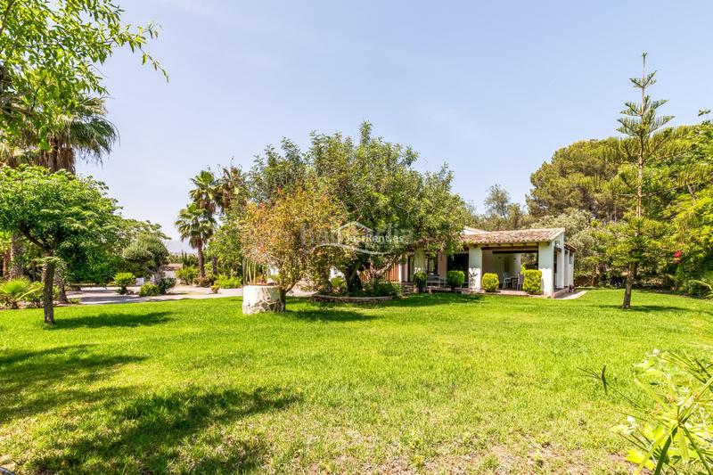 Foto d0eb1f46-0bc7-45c1-8d02-ef27bf4eab27. Location chalet avec chauffage piscine dans Sierra Helada Benidorm