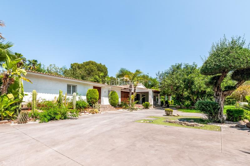 Foto 90388dd7-cd11-44cf-8428-7695e05646ff. Rent chalet with heating pool in Sierra Helada Benidorm