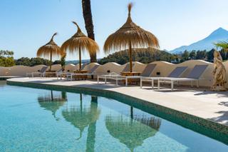 Rent Chalet in L´Olla. Villa de lujo estilo retiro en altea