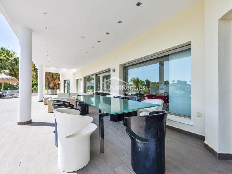 Foto 12a573d0-93a7-4856-8dd9-972274523365. Lloguer xalet amb calefacció piscina a La Fustera Benissa