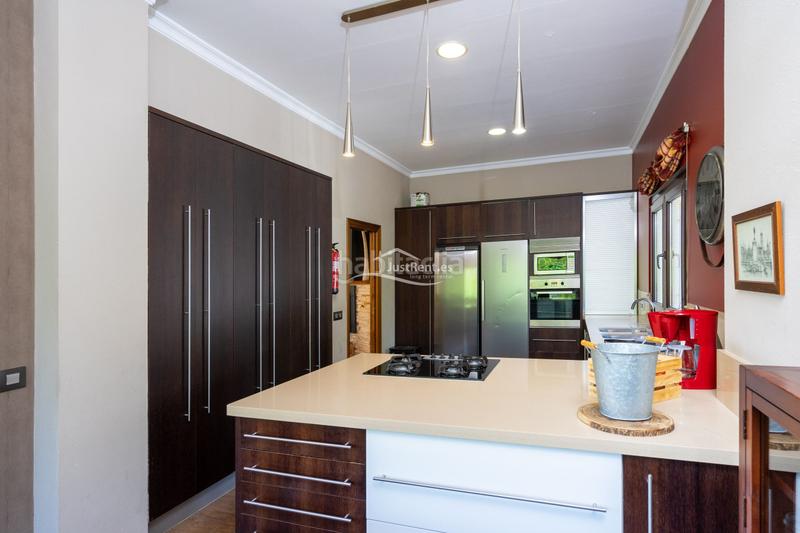 Foto 52d26bce-8a9f-4d83-be4b-2d26212b80df. Alquiler chalet impresionante villa en exclusiva e en Calp