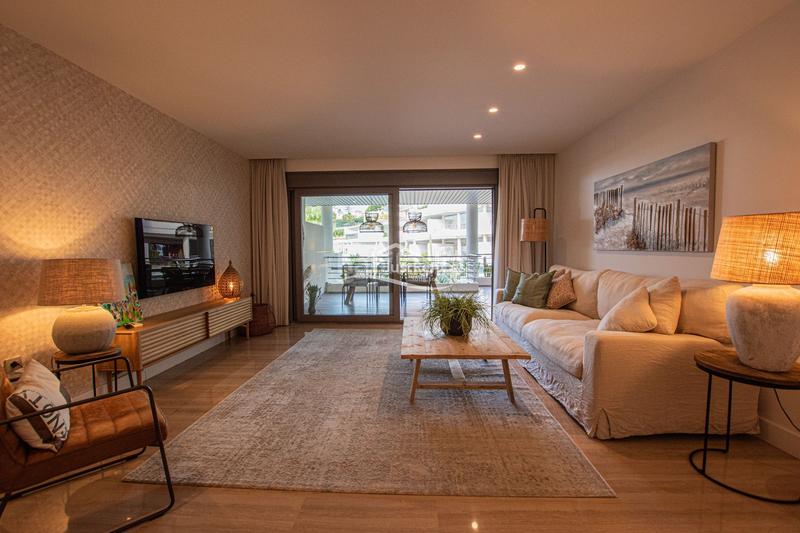 Foto d2d1b1fe-c363-49c1-a9a7-df11a455f10b. Rent flat with heating in Mascarat Altea