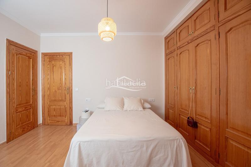 Foto d3b9acb6-53be-4a07-baab-0a63e024f66c. Alquiler ático  con vistas panorámicas en alquiler e en Calp