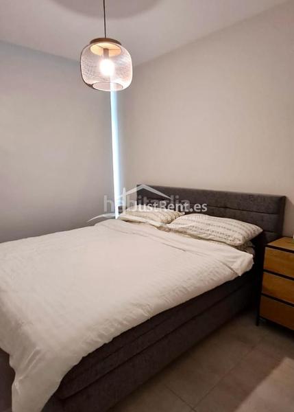 Foto 9a16f7ab-7825-42a8-9066-7f9297f21d09. Location appartement avec piscine dans Playa Poniente Benidorm