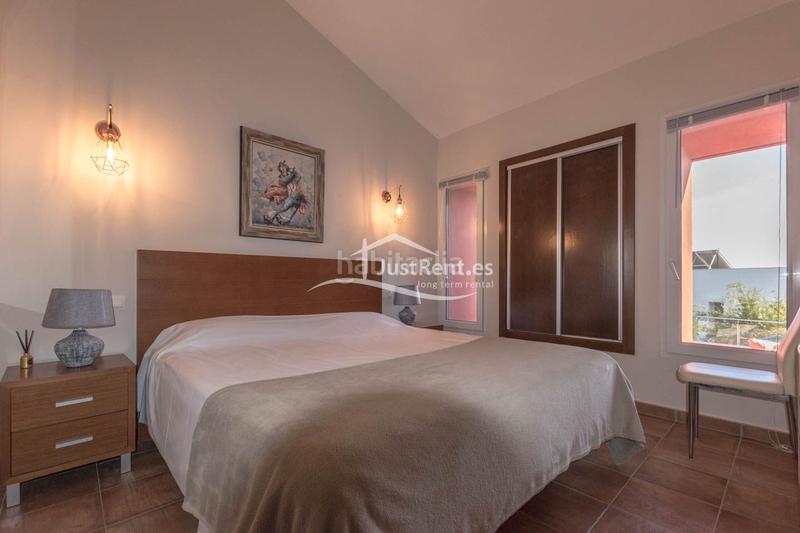 Foto 6132b3ef-17d1-4160-b772-bf6b1365370e. Alquiler chalet villa en el centro e para alquiler a largo plazo en Calp