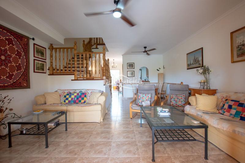 Foto 3bcbded3-d88e-4029-bc76-8cb7567e9947. Alquiler casa pareada casa adosada en alquiler e en Calp