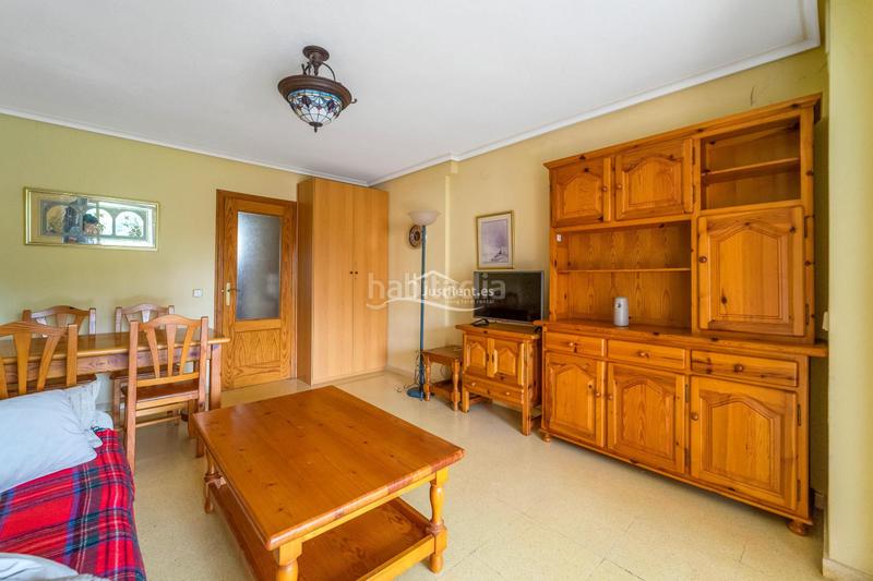 Foto 70b40d2c-b7ca-416a-a2d1-2a9e987fe0b2. Alquiler piso  de 2 dormitorios con terraza en cala en Finestrat