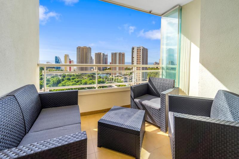 Foto 6aa4f7b3-fc7e-40e0-8fbf-a0ad6b45d6c3. Rent flat with pool in Via Parque Benidorm