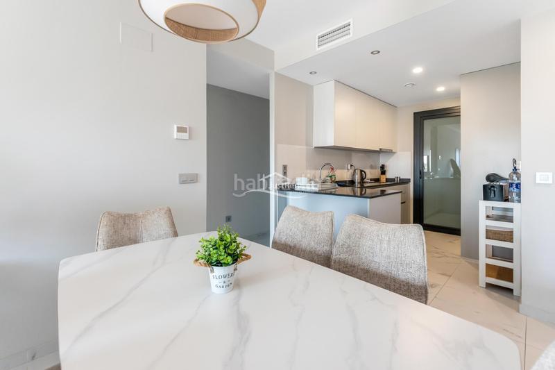 Foto 8e2798cc-b4c3-469e-9622-2a8bece85060. Lloguer pis amb aparcament piscina a Via Parque Benidorm