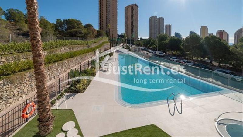 Foto 971bd71a-fe3e-4239-8436-d0a8f0c07108. Lloguer pis amb aparcament piscina a Via Parque Benidorm