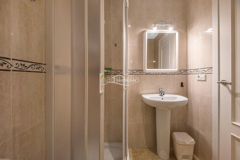 Foto 58dc2e40-6c31-4a01-a62e-e8834e9e6c4f. Alquiler piso apartamento en alquiler en primera línea de playa en Altea