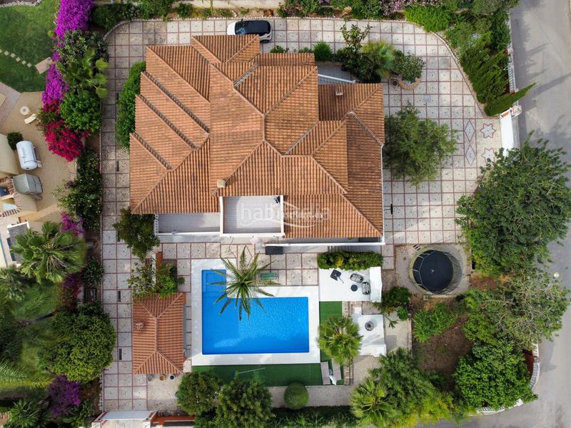 Foto b9021644-c7be-4c63-ab60-2f276aa4fe1c. Alquiler chalet se alquila chalet con piscina y vistas a la montaña en javea en Xàbia