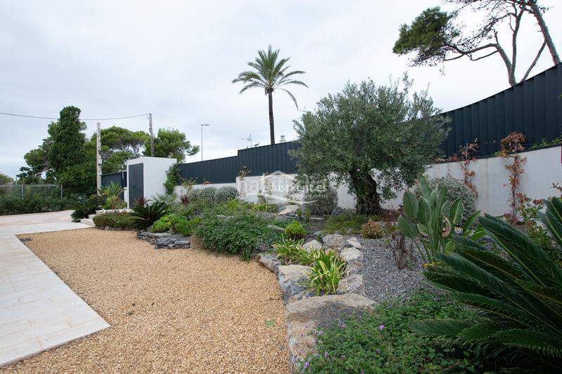 Foto 8408ea30-cdf0-4fb8-b913-03c3e8a04f92. Alquiler chalet impresionante villa moderna en alquiler en cala blanca jávea en Xàbia