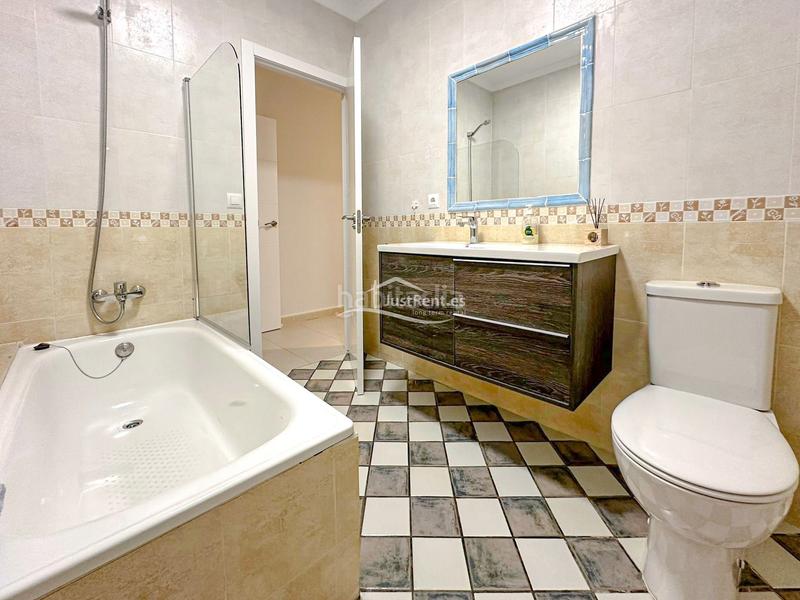 Foto 9c76debb-64d7-4d25-97ef-9bef8a4924ac. Affitto appartamento con piscina in La Empedrola Calp