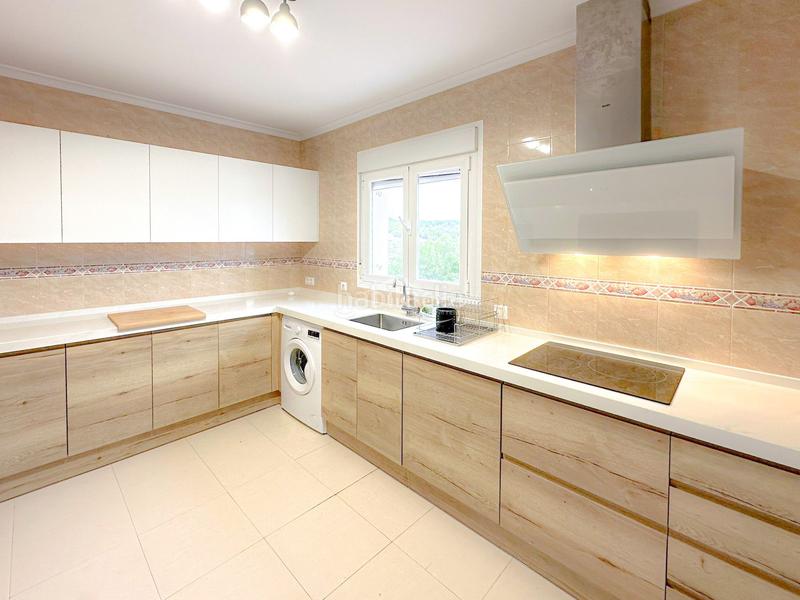 Foto e388ad38-55a8-4d64-b573-f949bacb4afb. Alquiler piso alquiler de apartamentos en una casa particular con vistas al mar en Calp