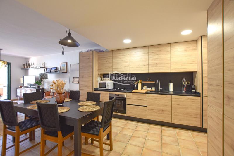 Foto 6f0ef9af-78b1-49f6-9c26-d584f90b56a2. Alquiler piso  en alquiler con vistas al mar en masarat en Altea