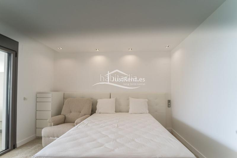 Foto 617ac284-e133-490b-b311-b6ee360c6216. Affitto appartamento con riscaldamento parcheggio in Altea