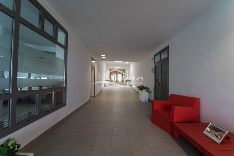 Foto 3566d579-63fb-45af-9022-0409b49ebaf5. Alquiler piso apartamento en primera línea de playa en alquiler con vistas al mar en Altea