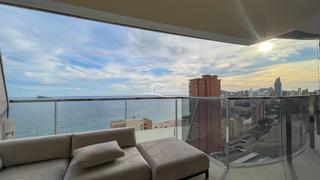 Lloguer Pis a Playa Poniente. Piso en benidorm en alquiler de larga temporada con vistas al ma