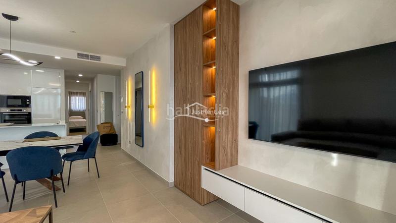 Foto 017d6f88-bb91-4478-a805-858ffdf151ac. Rent flat with pool in Playa Poniente Benidorm