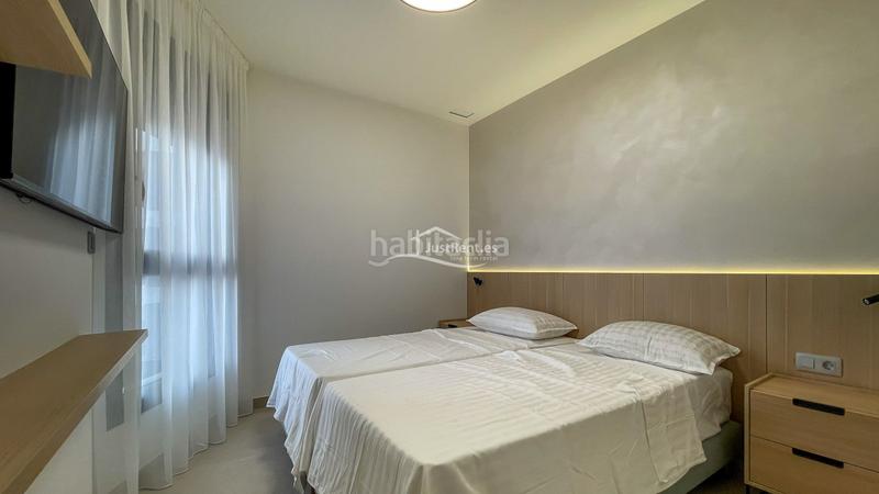 Foto 811a81e9-f164-4287-aded-75a8a8275f6b. Rent flat with pool in Playa Poniente Benidorm