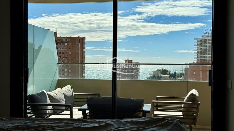 Foto be984c01-d350-4485-8f89-9ce3d4bc29c2. Alquiler piso bonito apartamento con vistas al mar en venta en Benidorm