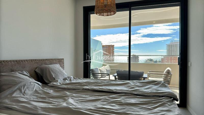 Foto 492b2cc3-1b45-4417-a063-e8dc8522b793. Location appartement avec parking piscine dans Playa Poniente Benidorm