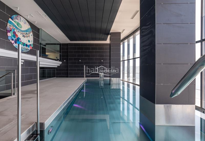 Foto 22467993-0b9d-4bd6-921e-00e7b244a2e3. Rent flat with parking pool in Playa Poniente Benidorm