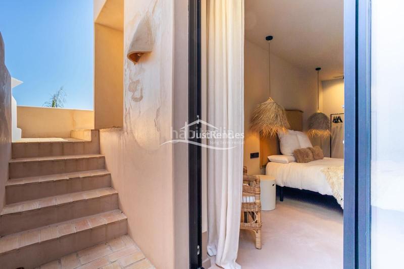 Foto 977b7201-2c40-423b-a2c0-215f74dacb75. Miete chalet mit pool in Cap Martí - El Tossalet - Pinomar Xàbia