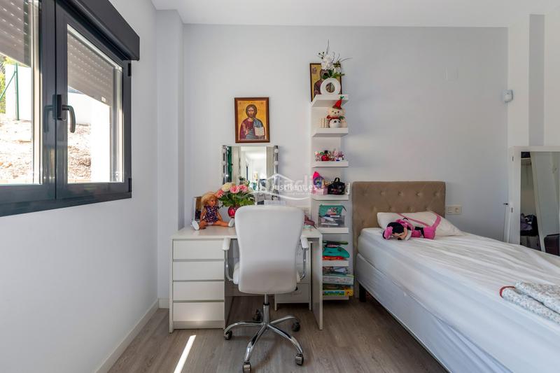 Foto 36a4787b-3fd6-40f9-9ca7-8abb8e4714b5. Lloguer xalet amb piscina a Escandinavia-Cautivador Alfàs del Pi (l´)