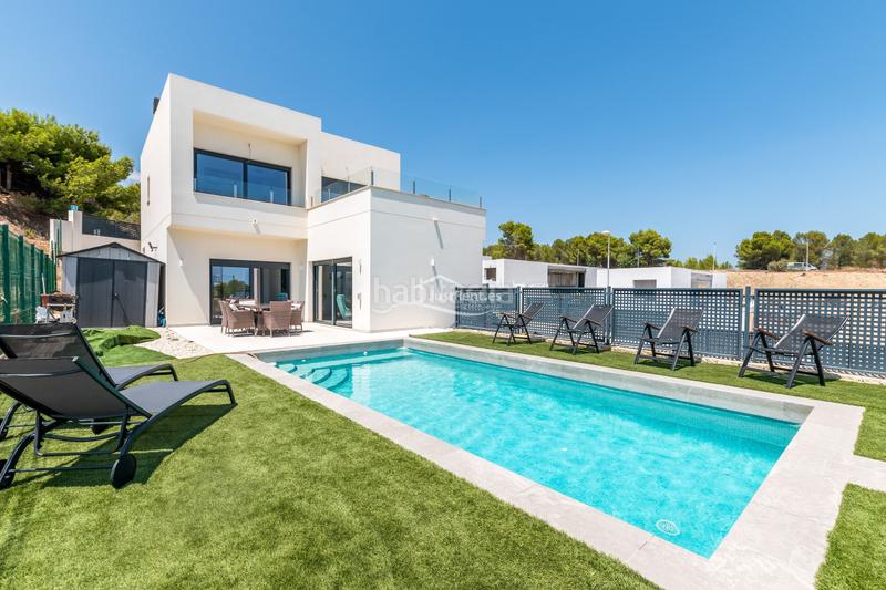 Foto 6fa55ac1-6831-4bc5-b497-6701f3fb9434. Lloguer xalet amb piscina a Escandinavia-Cautivador Alfàs del Pi (l´)