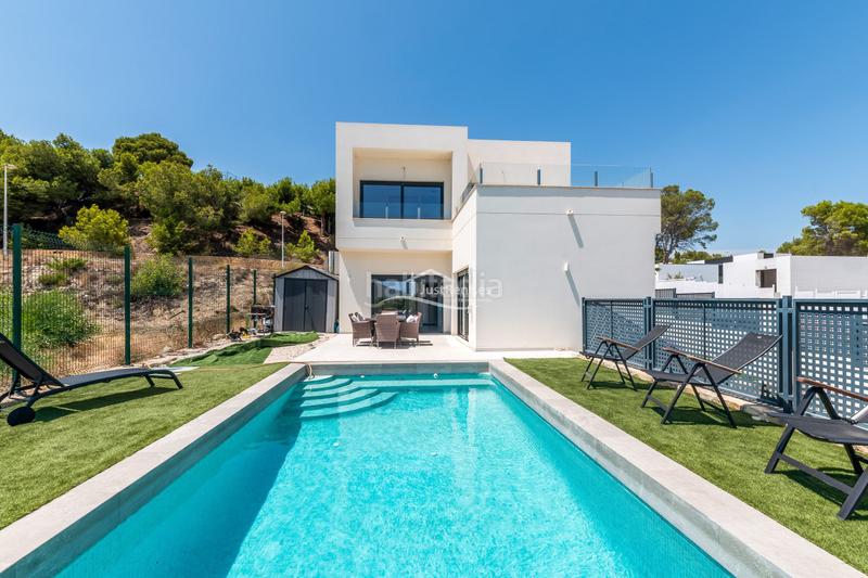 Foto 086fb052-bbcd-49f1-8706-ea847ee9a2c3. Location chalet avec piscine dans Escandinavia-Cautivador Alfàs del Pi (l´)