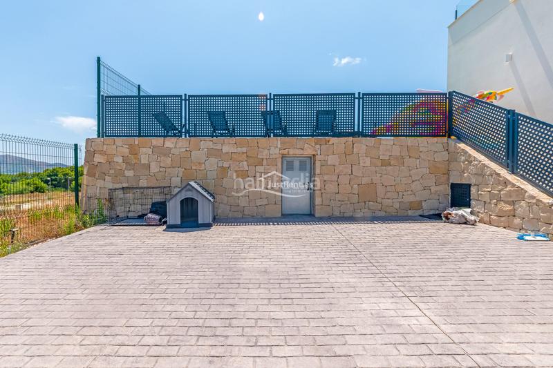 Foto 3ba0835f-73a4-4d85-8a72-95c3eca5cb9f. Location chalet avec piscine dans Escandinavia-Cautivador Alfàs del Pi (l´)