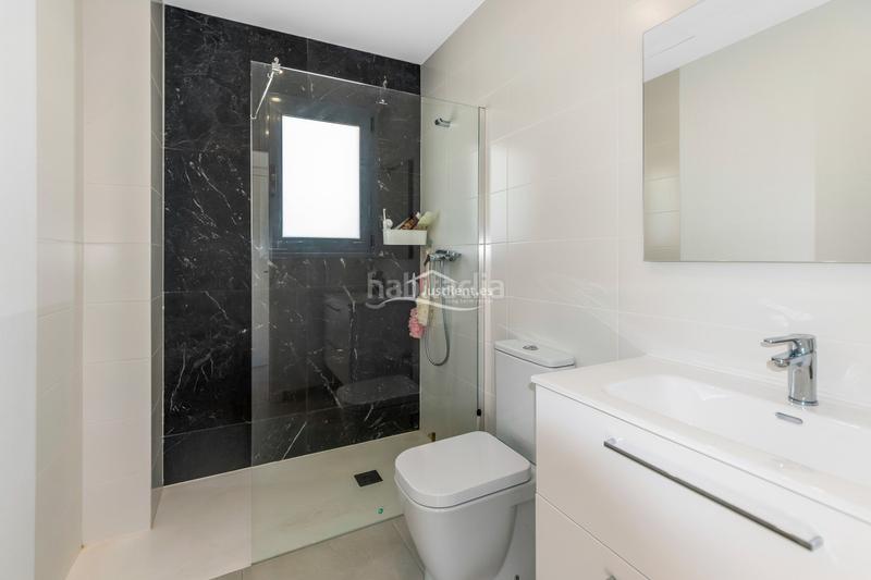 Foto bdc65d1f-a14e-4931-b3b2-cf4faeaedad6. Location chalet avec piscine dans Escandinavia-Cautivador Alfàs del Pi (l´)