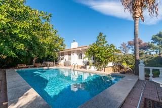 Miete Chalet in Barranco Hondo. Preciosa casa con piscina en alquiler en la nucia