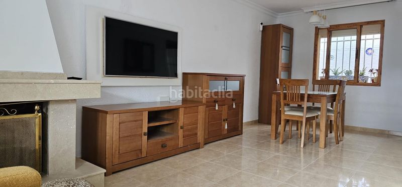 Foto 288917d8-b1a1-4613-b158-72fdea8f5ec4. Maison jumelée dans La Carihuela - Los Nidos Torremolinos