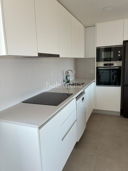 Foto 1b7cba56-da3f-4c4c-b1c5-5953c00f87bd. Ático en Los Álamos Torremolinos