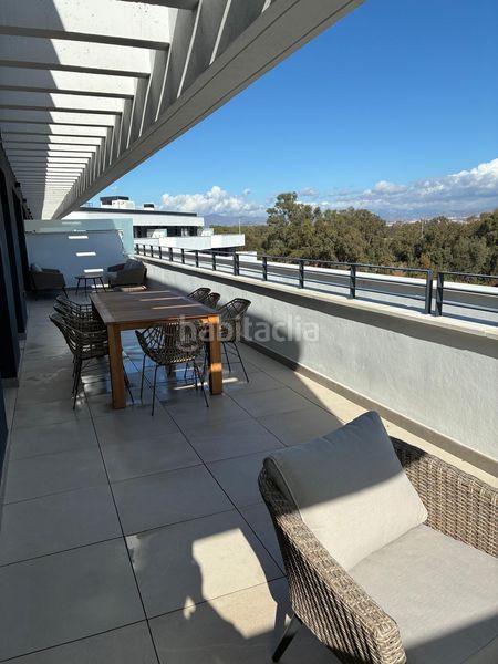 Foto 7a2f4172-43d1-4187-a23f-d1e702c4fbc0. Ático en Los Álamos Torremolinos