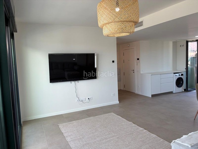 Foto 8e97687d-0356-4f22-b10d-6d3bfed7a75b. Ático en Los Álamos Torremolinos