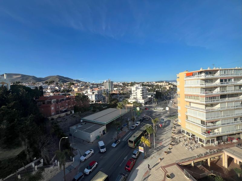 Foto d670cea4-17aa-4973-a48f-61ef7a993bec. Piso en La Carihuela - Los Nidos Torremolinos
